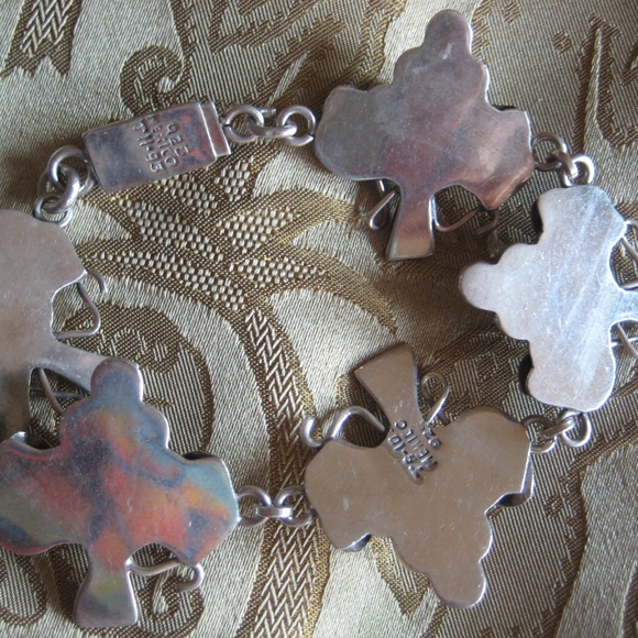 Sterling Silver Grape Necklace. Ear. Bracelet set - Picture 7 of 7